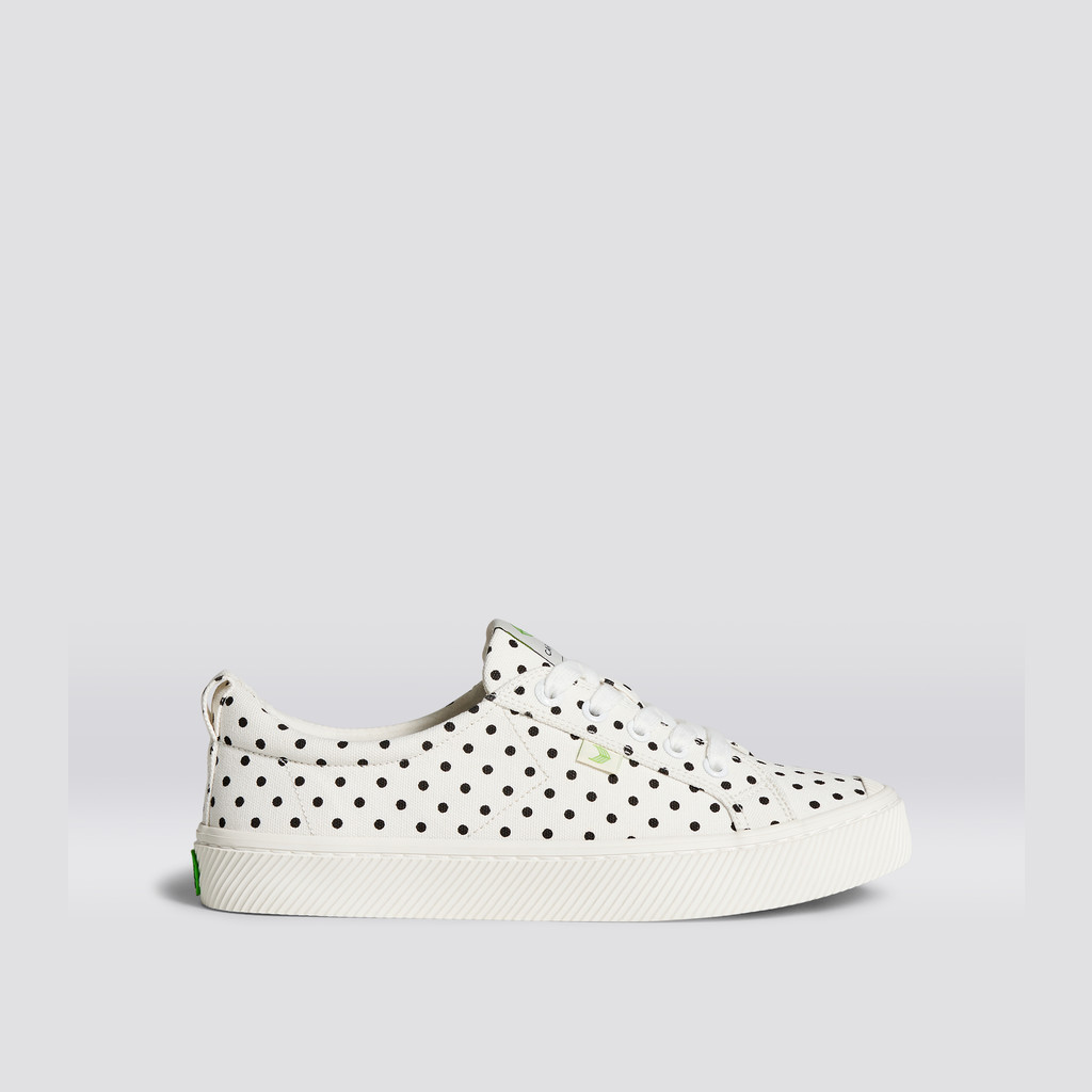 OCA LOW Cariuma Low Top Płócienne Wegański Damskie Białe | 570EWQLDG