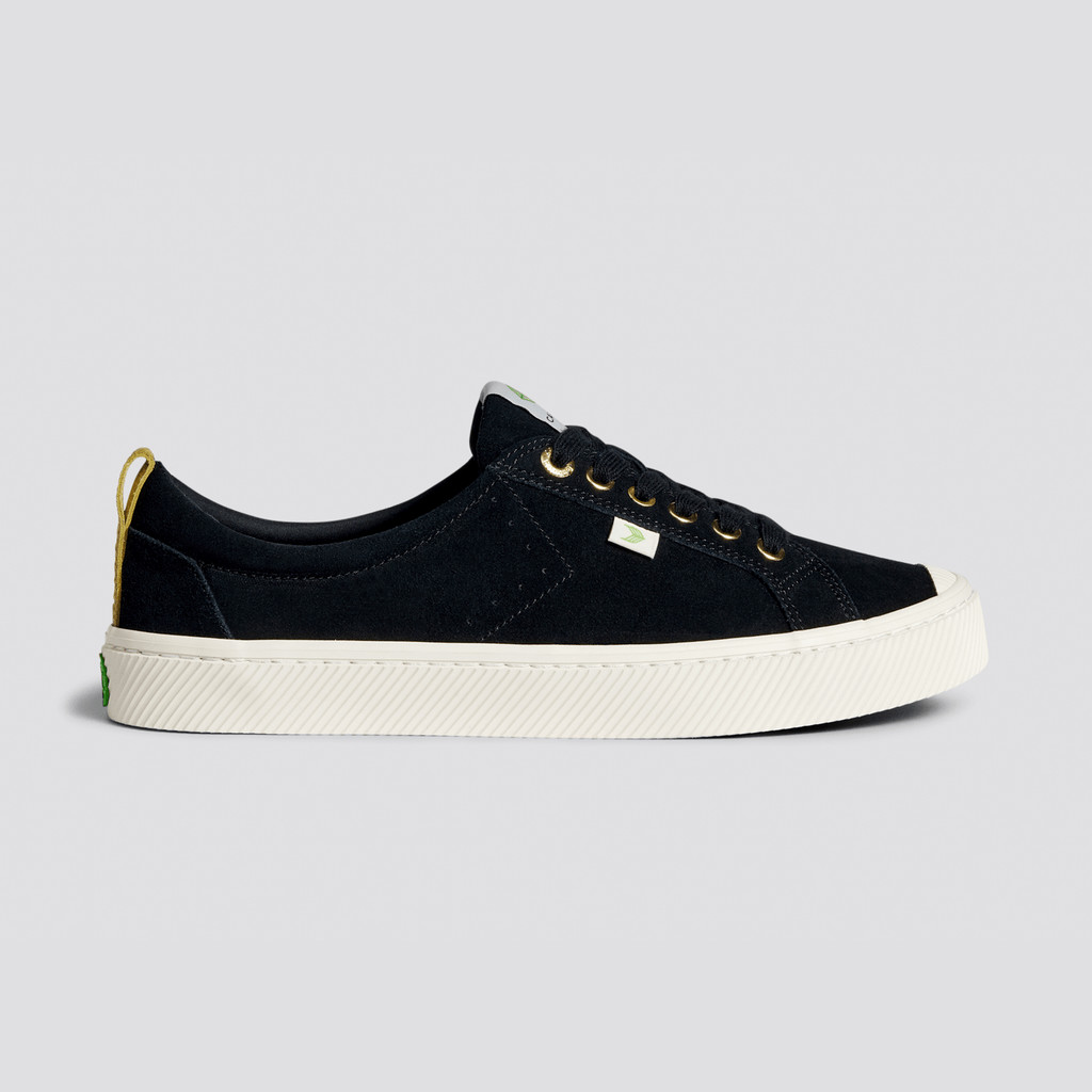 OCA LOW Cariuma Low Top Suede Men Męskie Czarne | 980ROAJLW